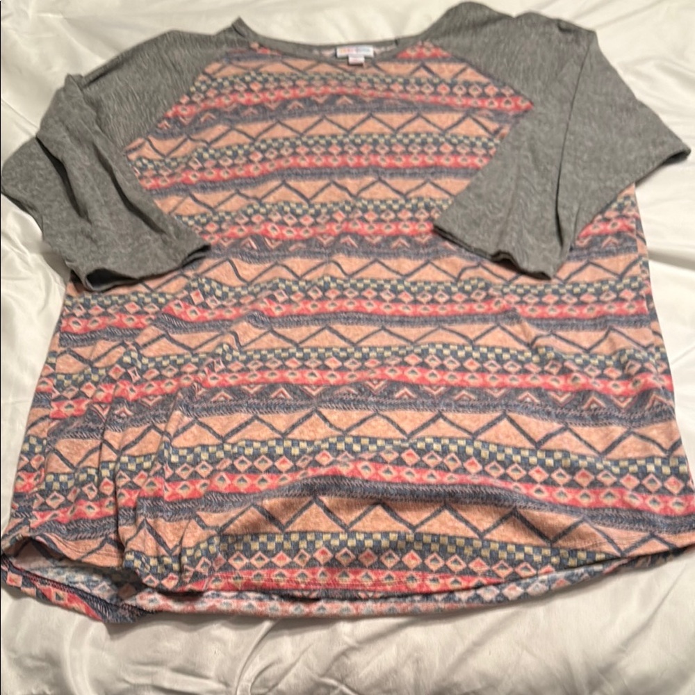 LuLaRoe Geometric Print Top